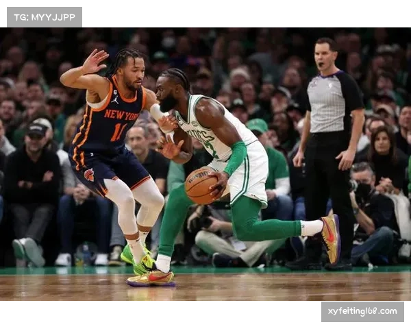 老鹰120-117险胜76人 丹尼尔斯27分10篮板表现全面 老鹰120-117险胜76人 丹尼尔斯27分10篮板表现全面